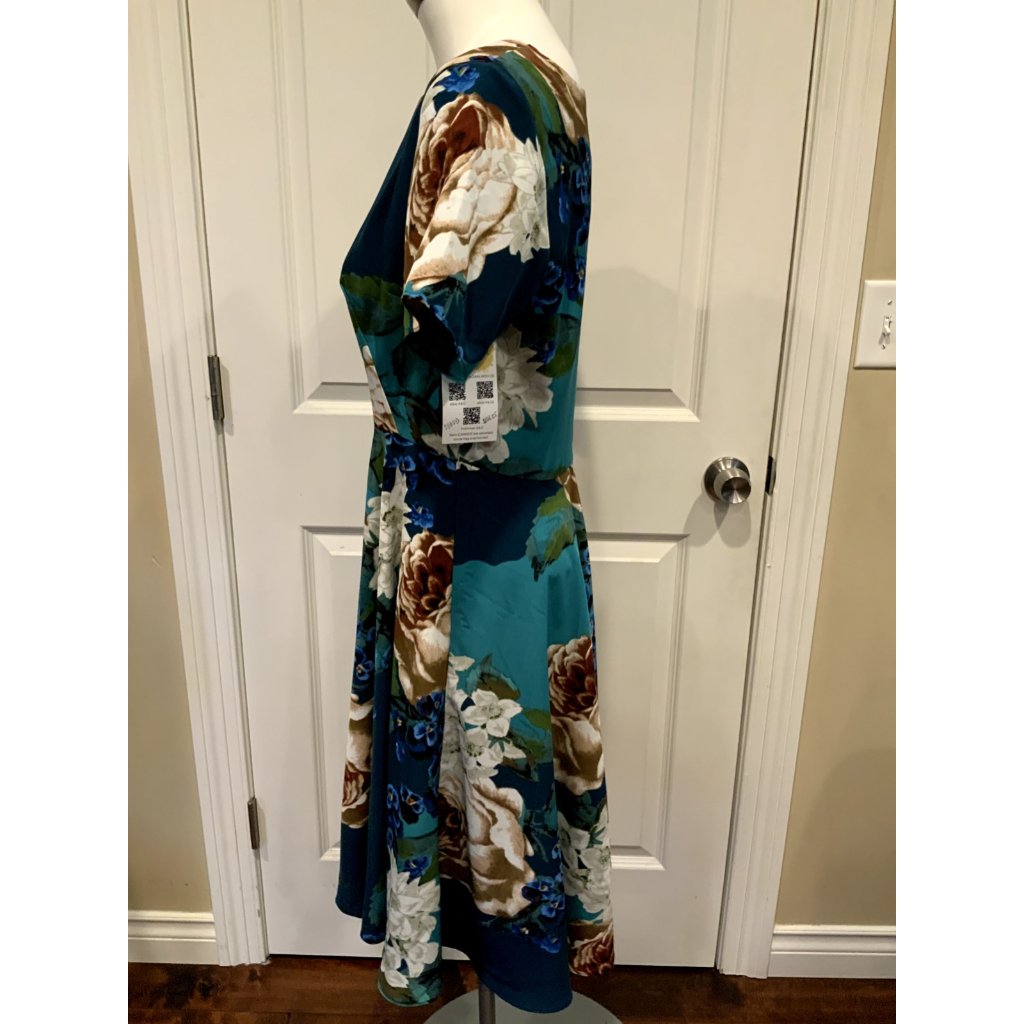 Corey Lynn Calter Blue Floral Fit & Flare Dress, Size 8, Nwt!! — image 4 of 8